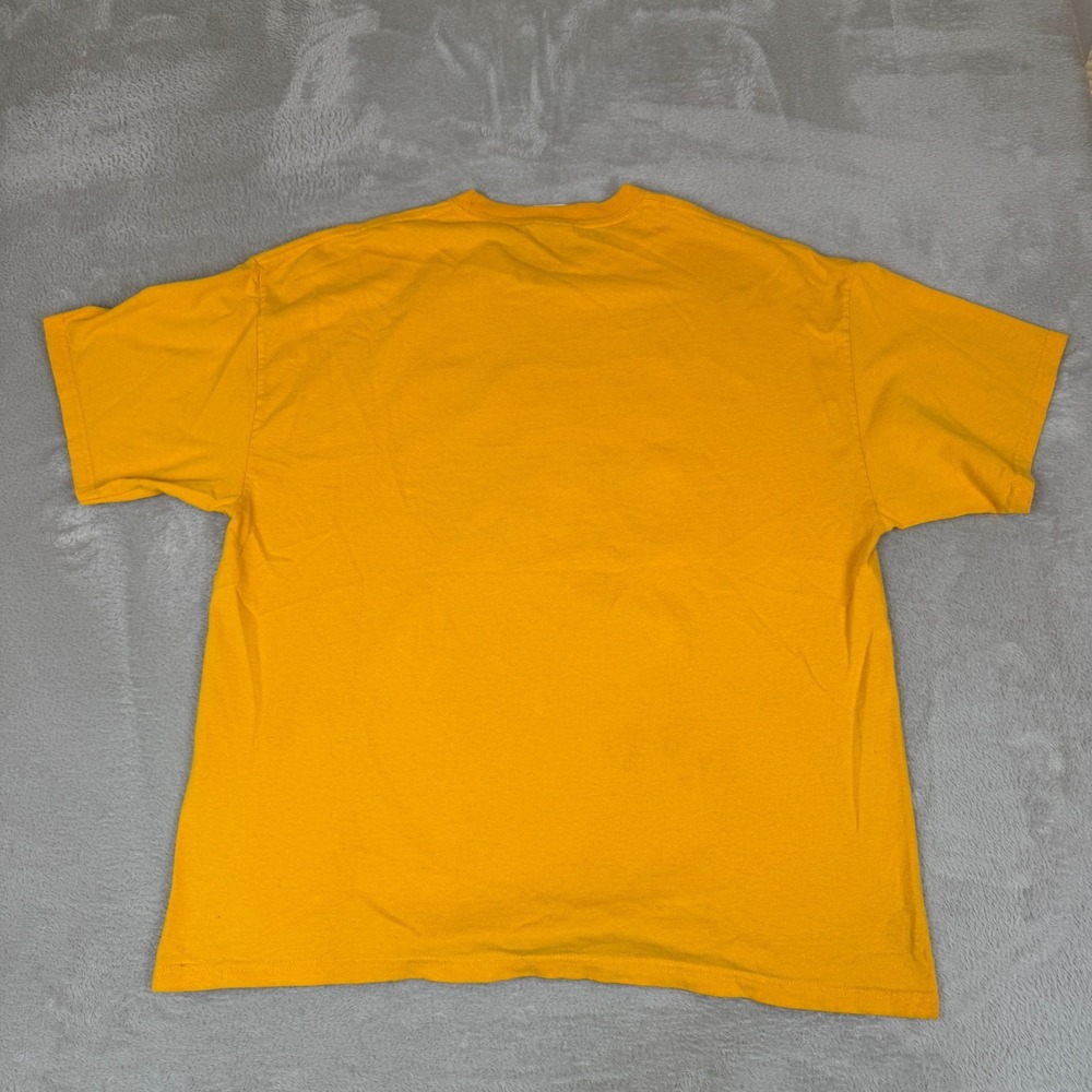 VTG Y2K NBA Finals Champions LA Lakers Ring It Up Newspaper Shirt Mens XL Yellow - Picture 2 of 6